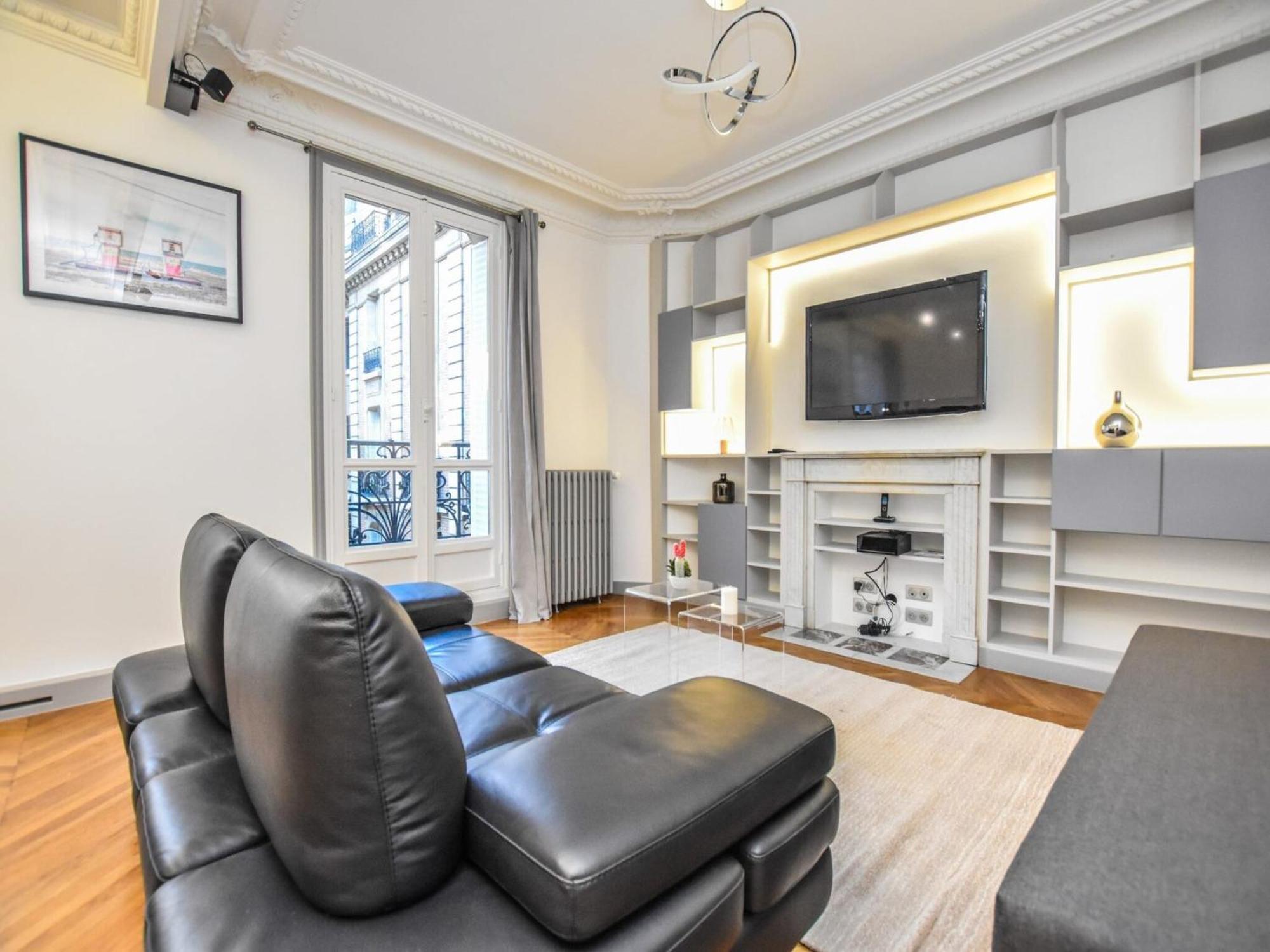 Charming Appart- 6p - Trocadero Apartment *