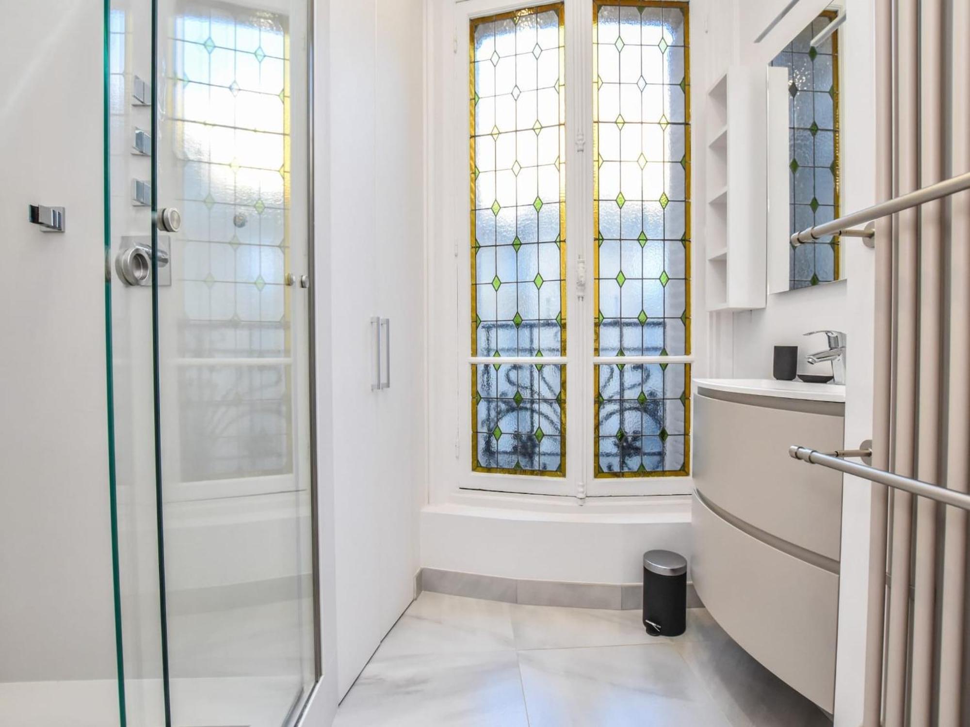 Charming Appart- 6p - Trocadero Apartment *